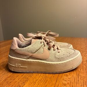 Nike Air Force 1 Sage Low Particle Beige Pink Platform Shoes Women’s Size 5